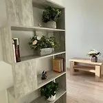 Appartement просторная двухкомнатная с отдельными комнатами в центре аркадии
