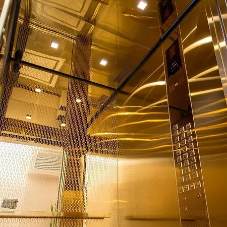 просторная двухкомнатная с отдельными комнатами в центре аркадии!