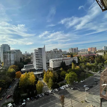 просторная двухкомнатная в центре аркадии! Apartment *