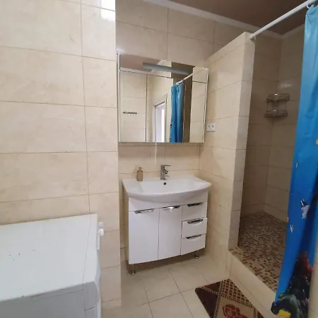 просторная двухкомнатная в центре аркадии! Apartment *